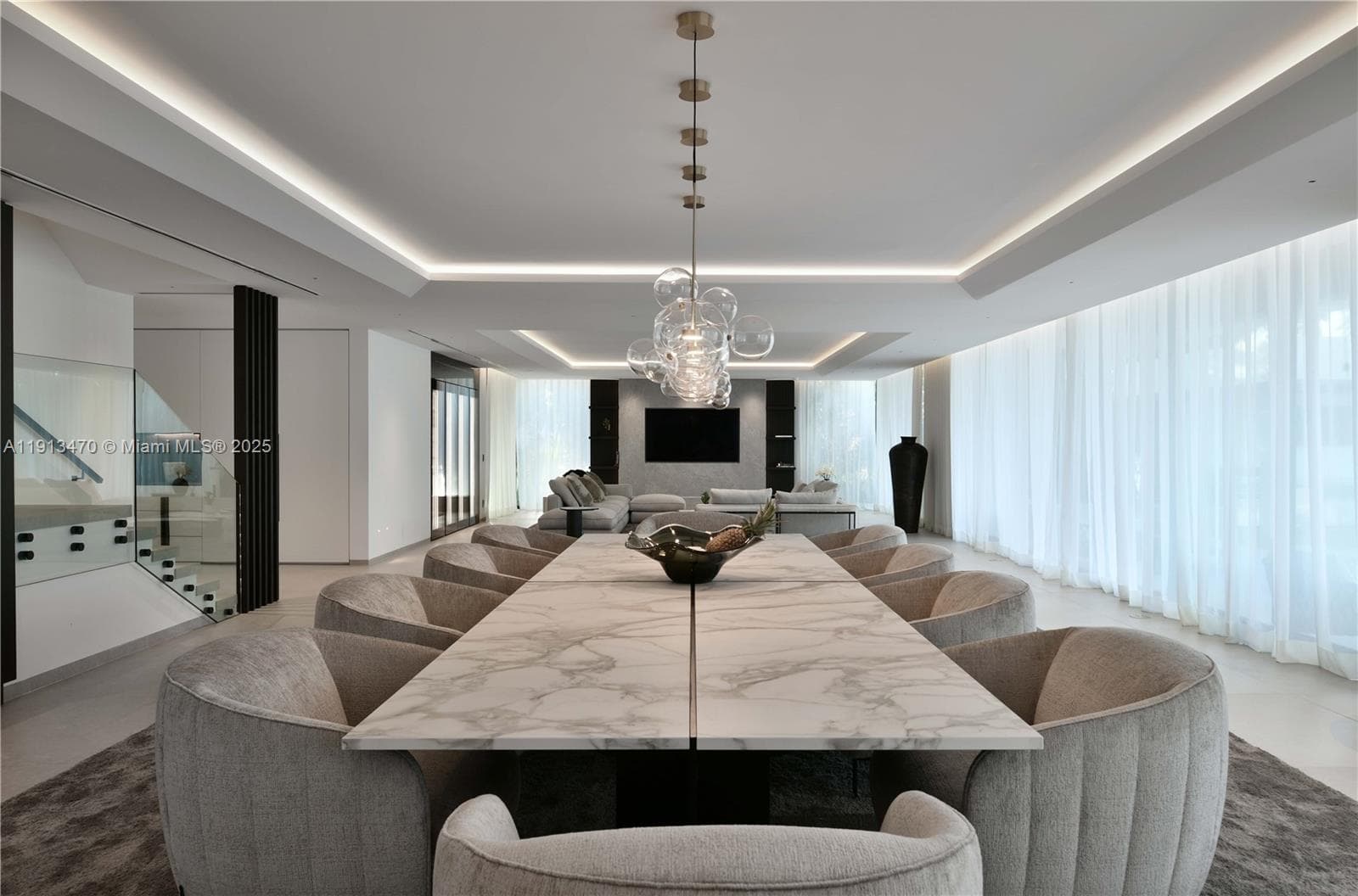375 N Hibiscus Dr, Miami Beach FL 33139 — 21