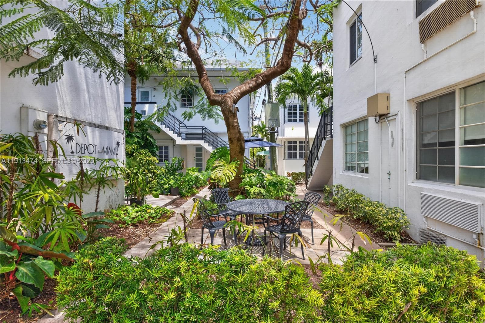 1601 Jefferson Ave, Miami Beach FL 33139 — 42