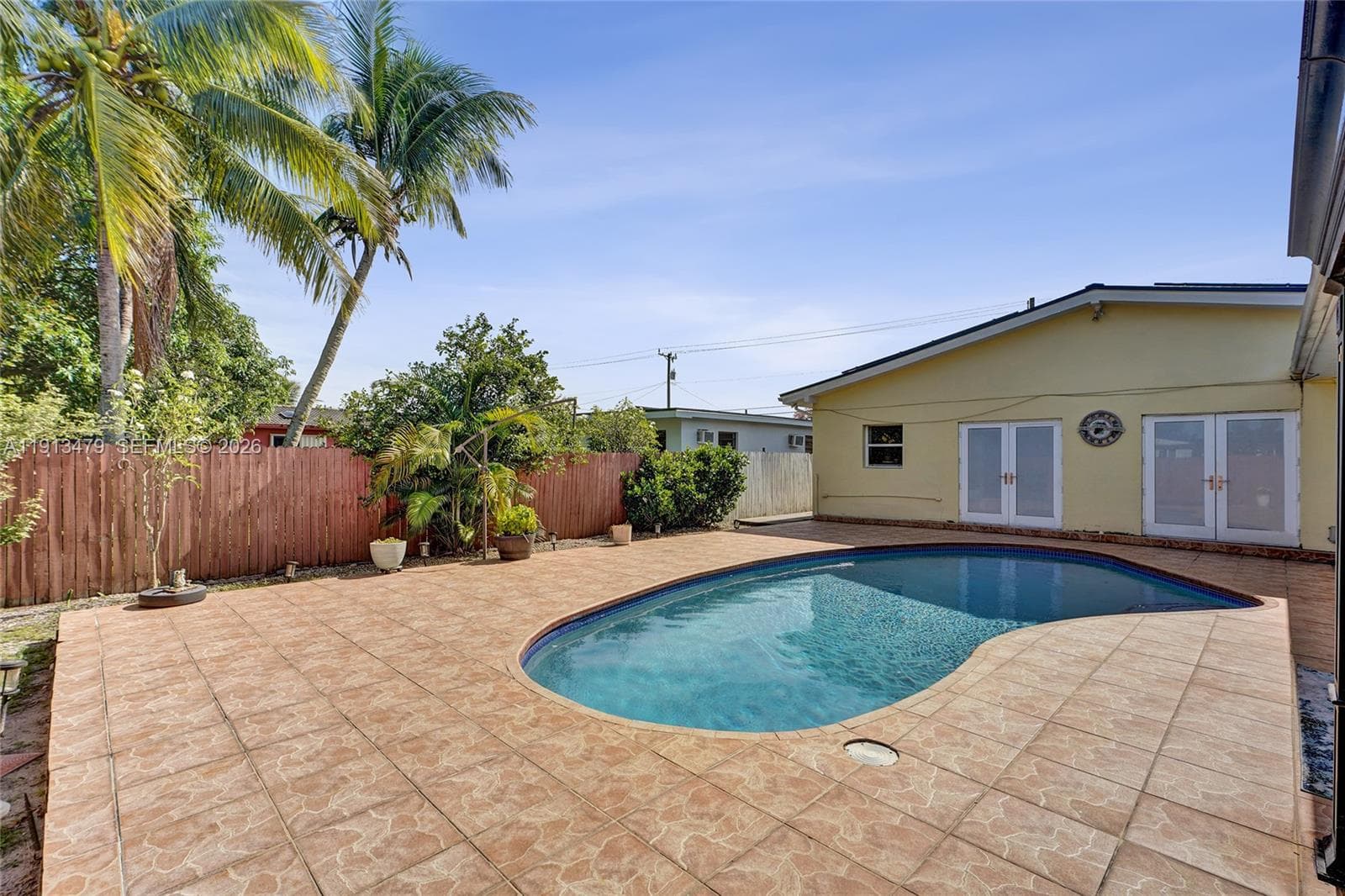 311 E 51st St, Hialeah FL 33013 — 45
