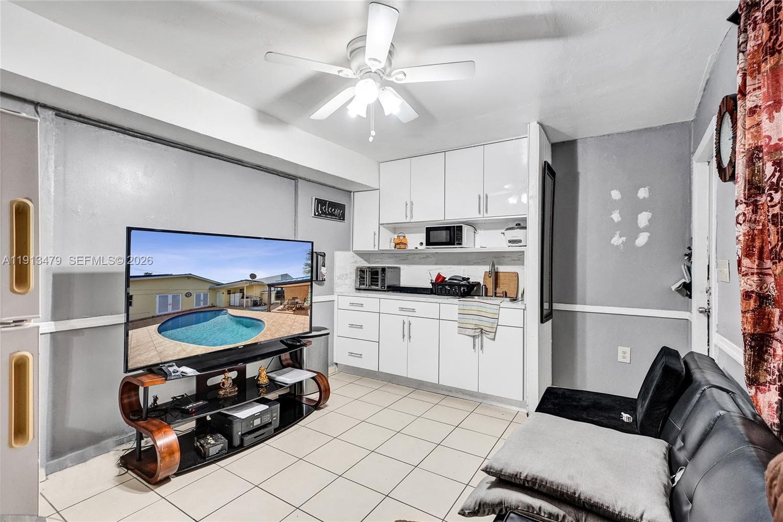 311 E 51st St, Hialeah FL 33013 — 39