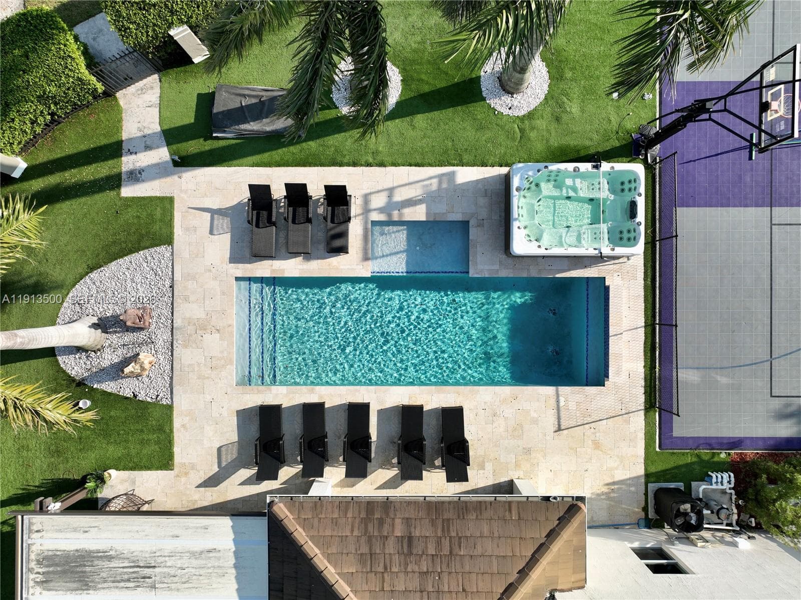 11 NW 122nd Ave, Miami FL 33182 — 6