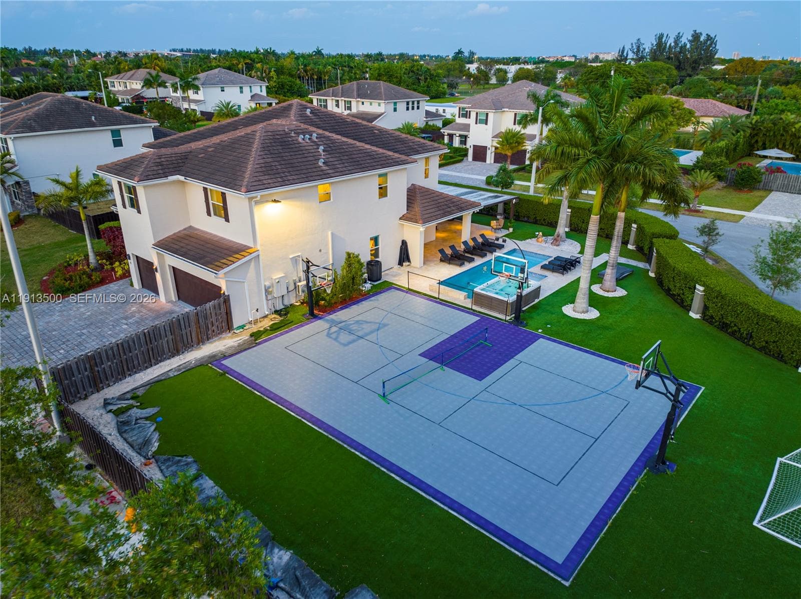 11 NW 122nd Ave, Miami FL 33182 — 73