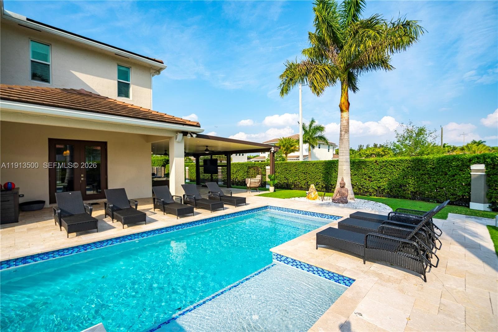 11 NW 122nd Ave, Miami FL 33182 — 67
