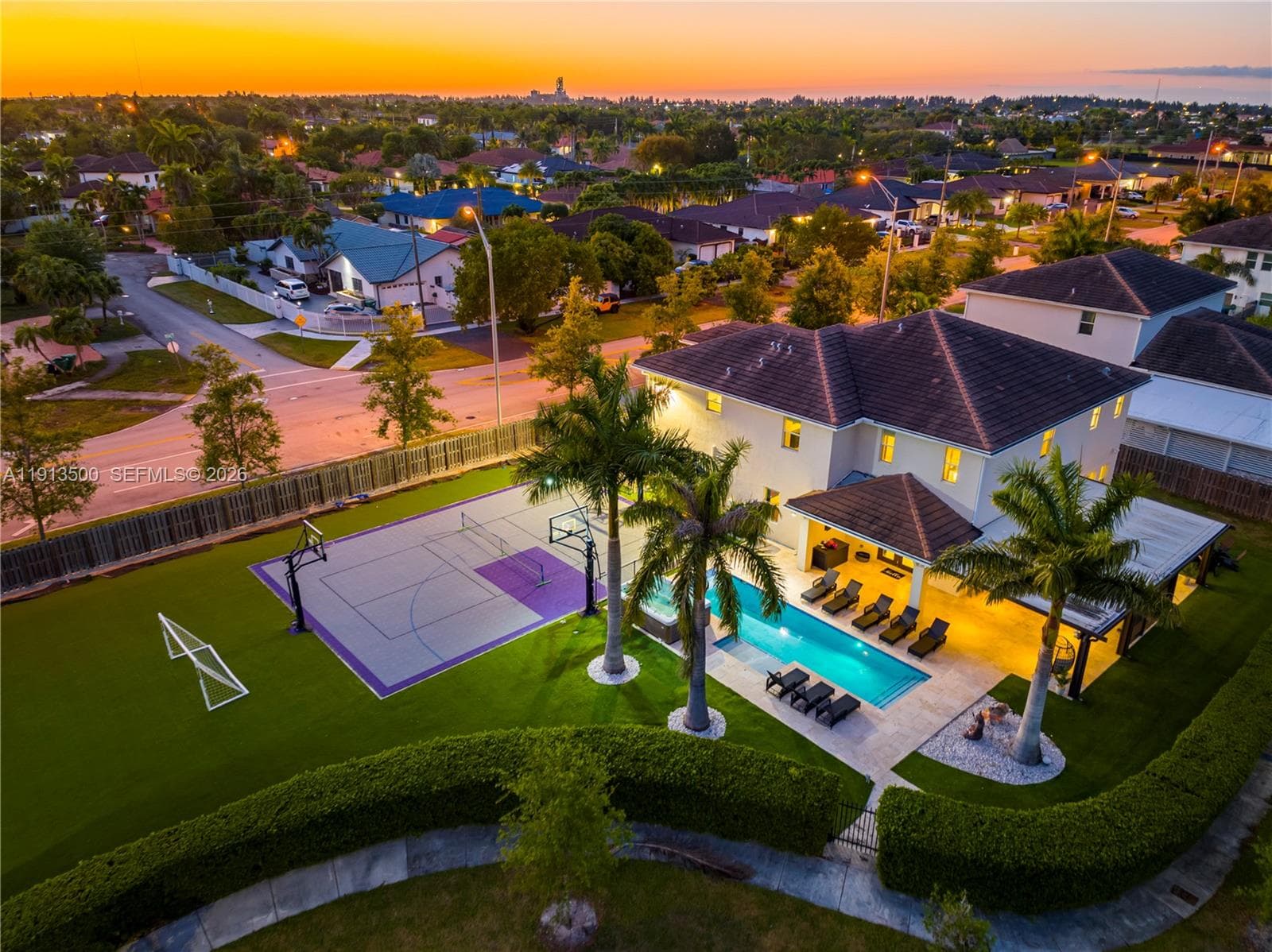 11 NW 122nd Ave, Miami FL 33182 — 1