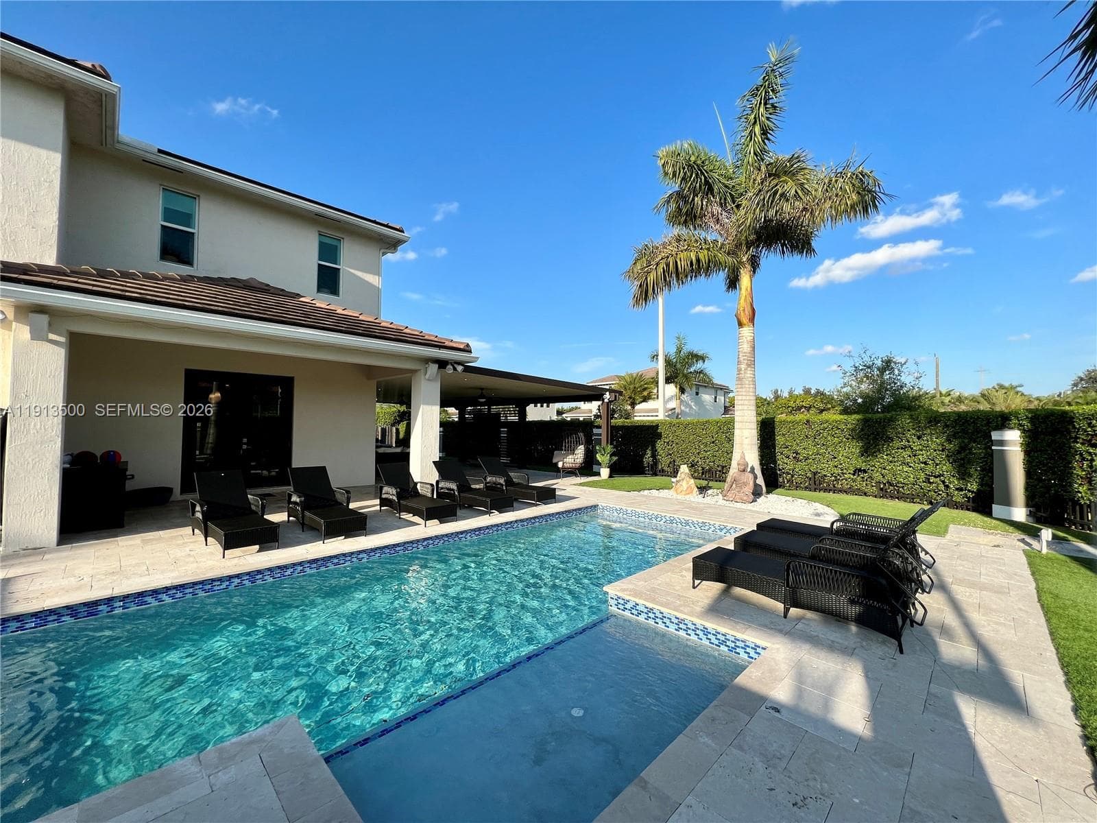 11 NW 122nd Ave, Miami FL 33182 — 75