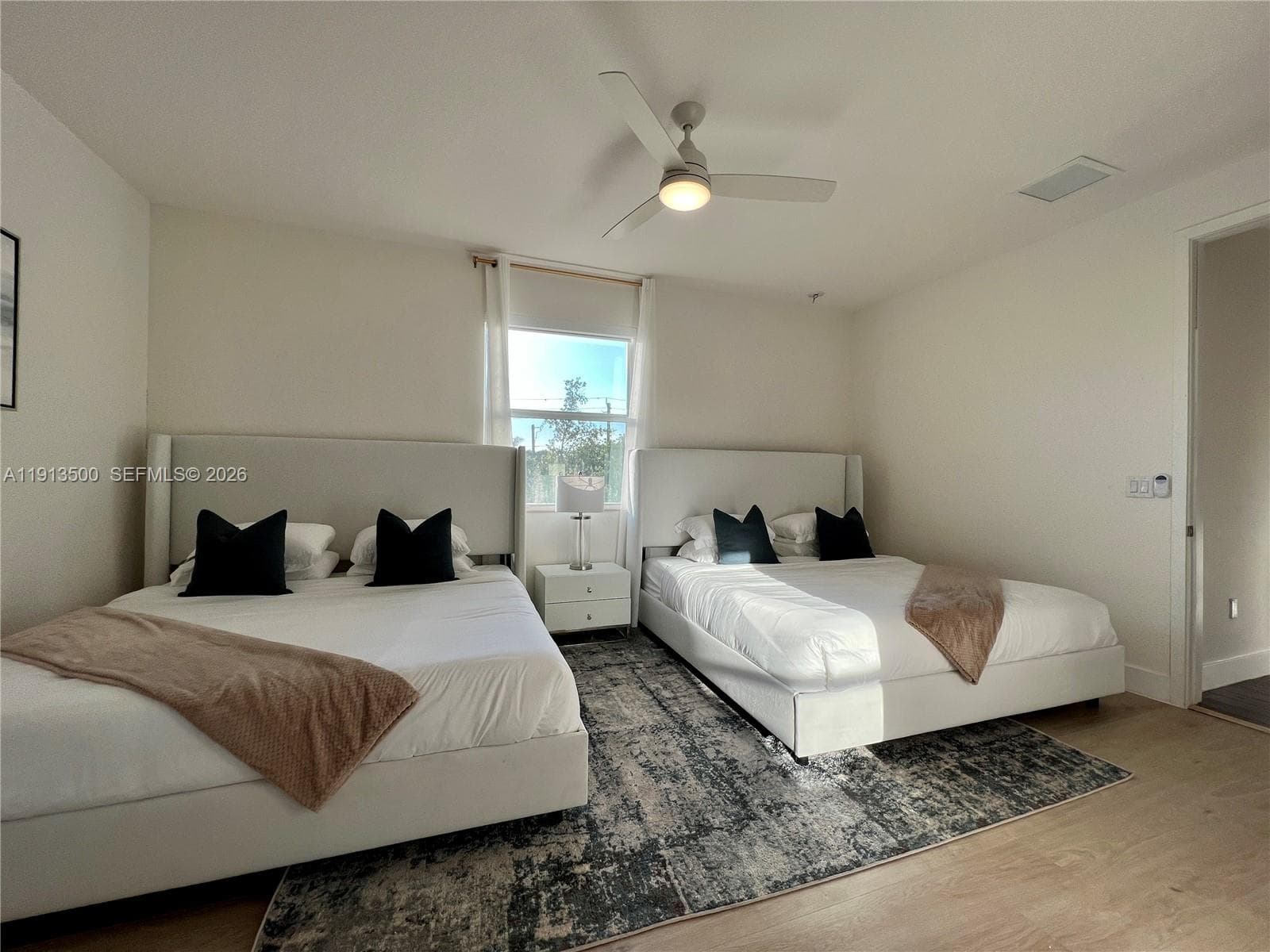 11 NW 122nd Ave, Miami FL 33182 — 41