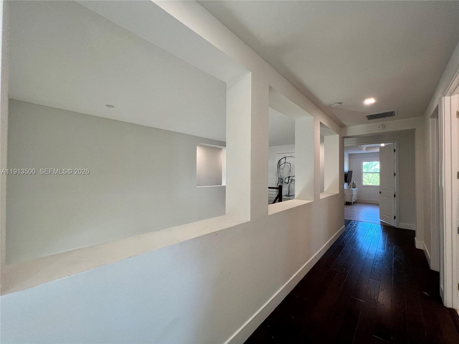 11 NW 122nd Ave, Miami FL 33182 — 51