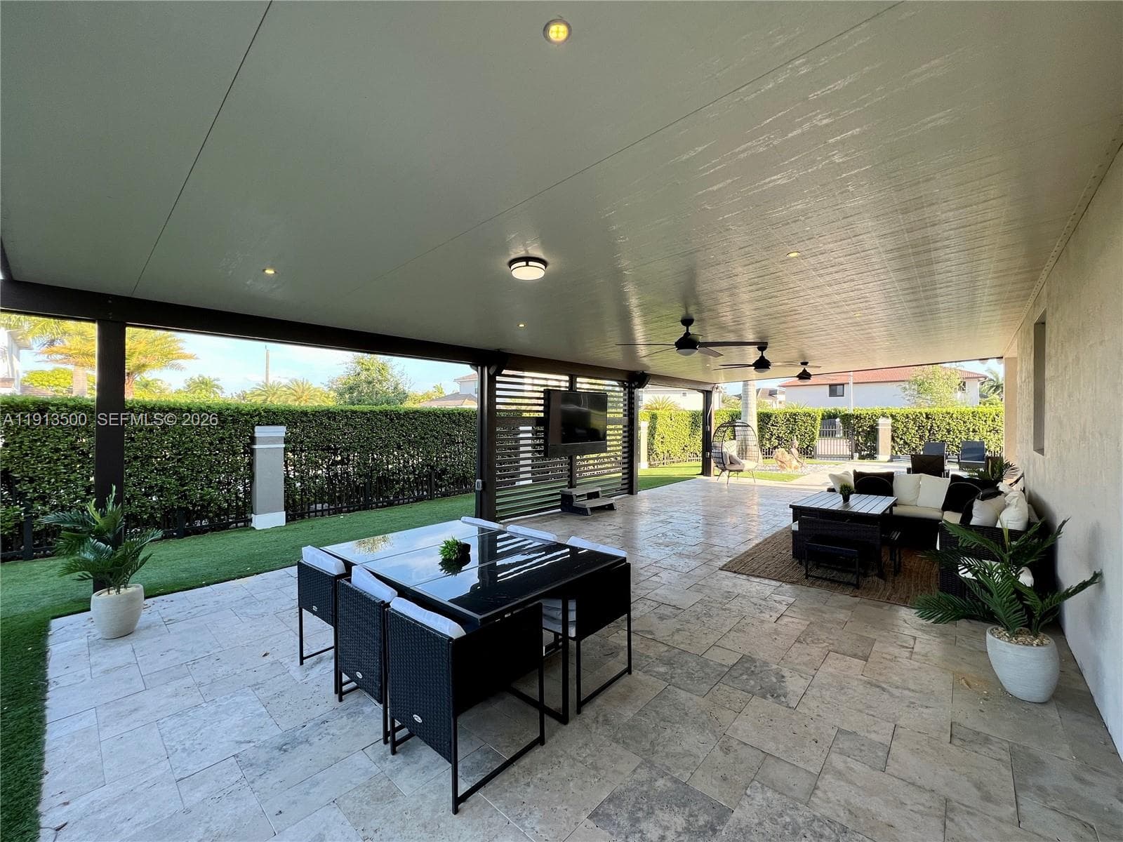 11 NW 122nd Ave, Miami FL 33182 — 54