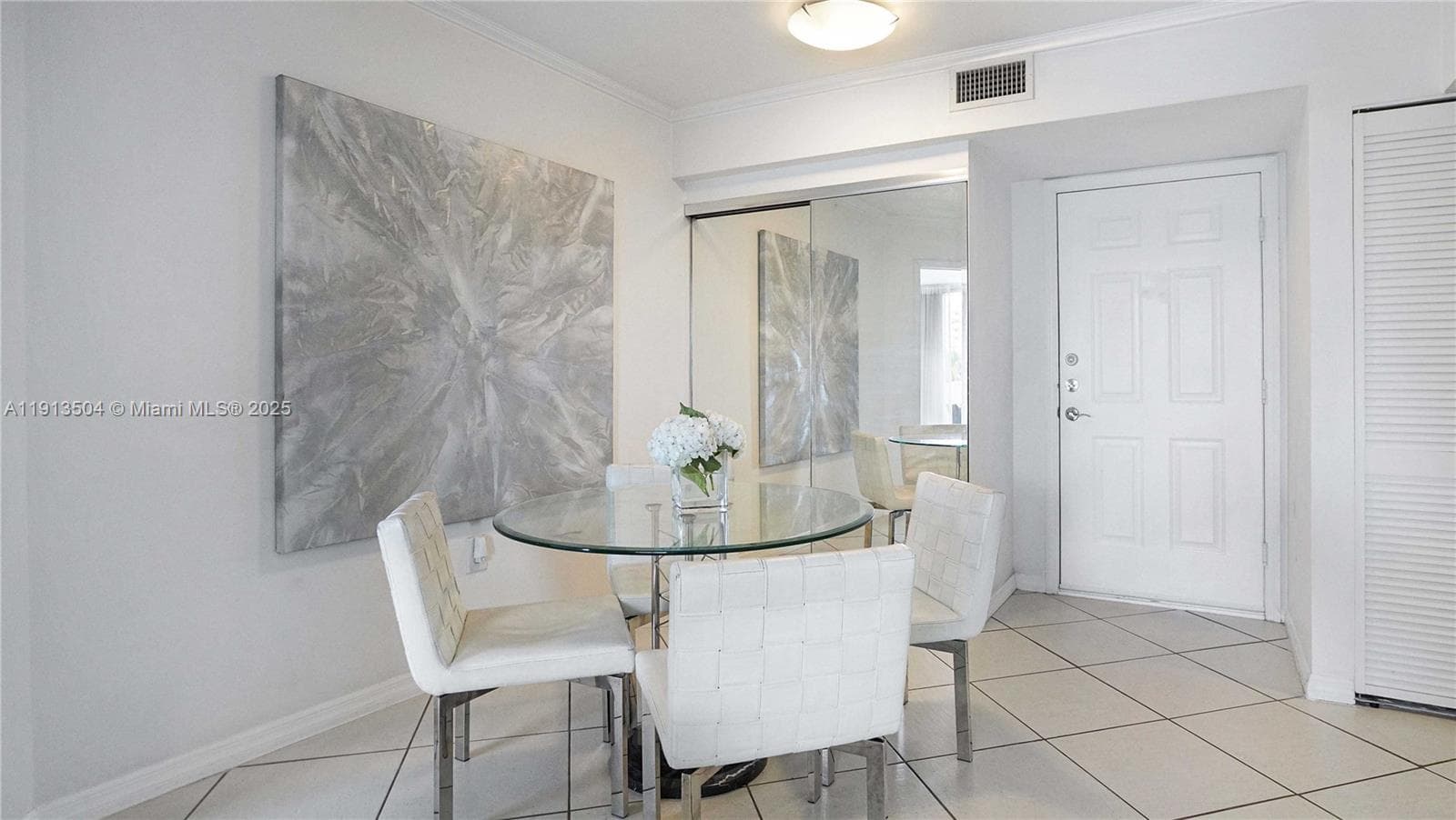 1621 Bay Rd # 606, Miami Beach FL 33139 — 4