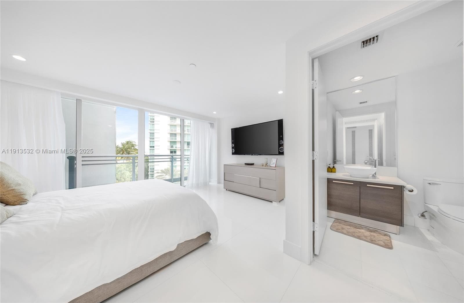 Artech Residences At Aven, Aventura, FL — 88