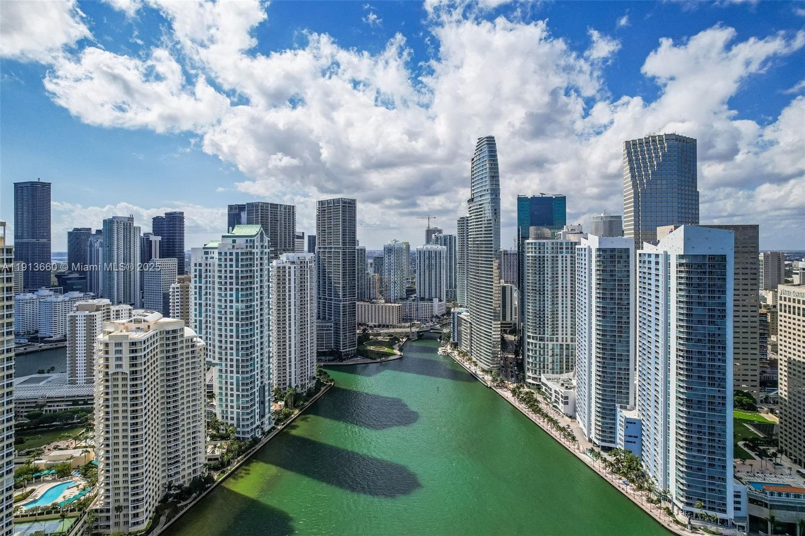 300 Biscayne Boulevard Way # 3009W, Miami FL 33131 — 47
