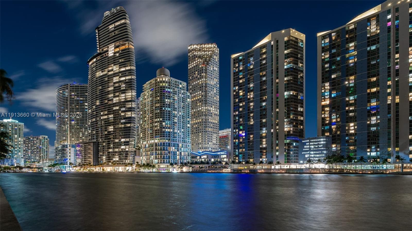 300 Biscayne Boulevard Way # 3009W, Miami FL 33131 — 49