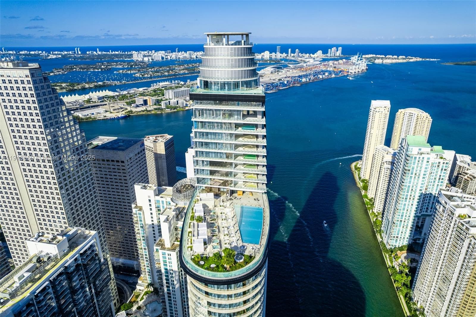 300 Biscayne Boulevard Way # 3009W, Miami FL 33131 — 41