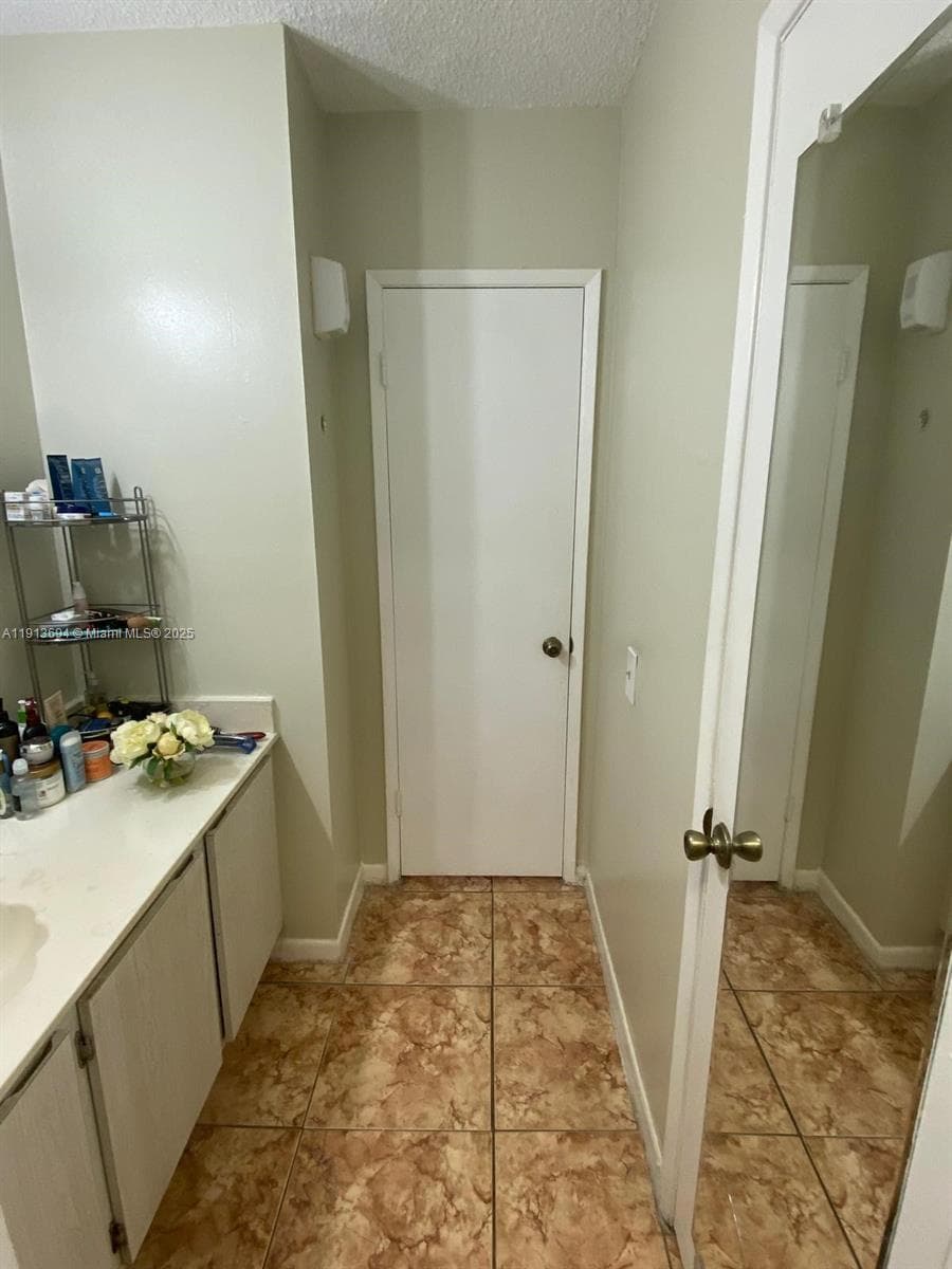 10454 NW 5th Ter # 30, Miami FL 33172 — 38