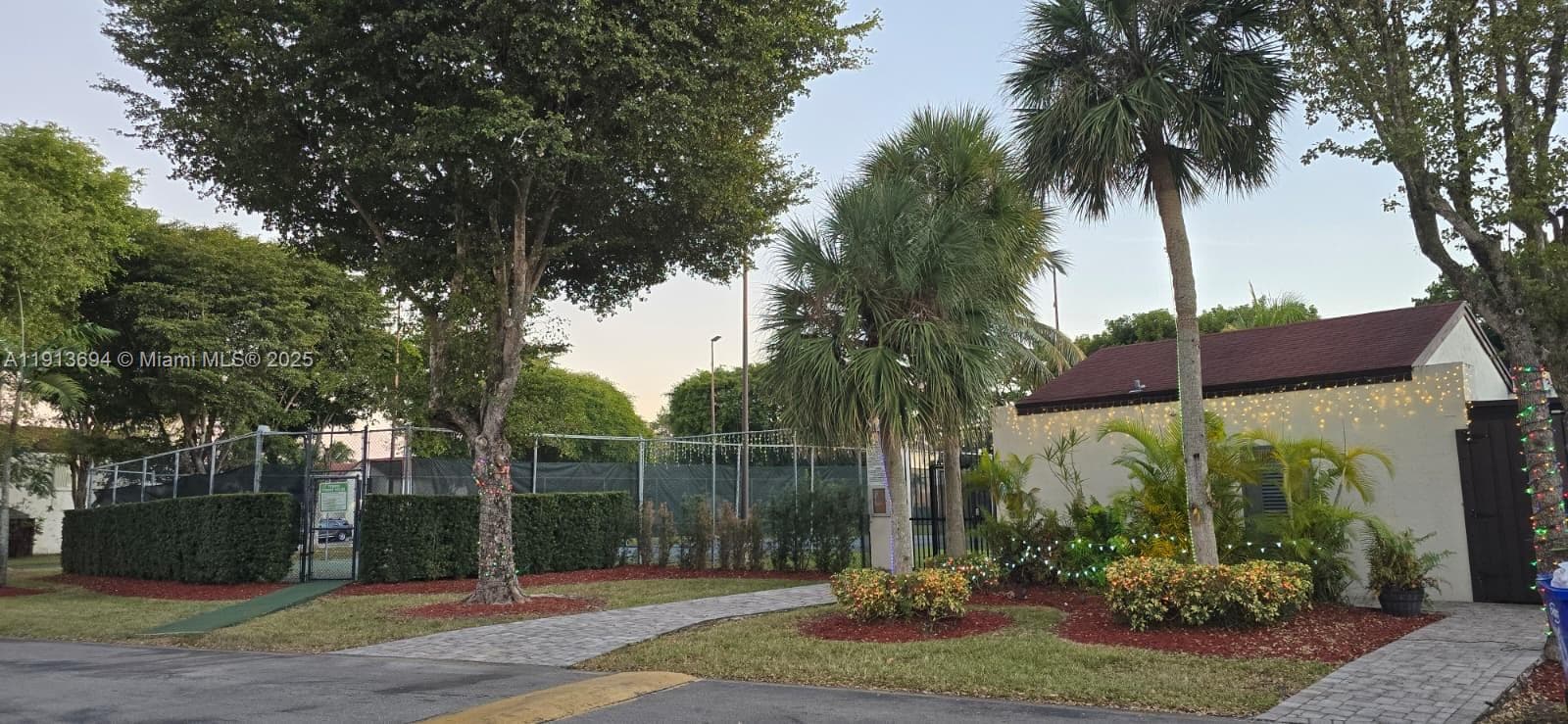 10454 NW 5th Ter # 30, Miami FL 33172 — 51