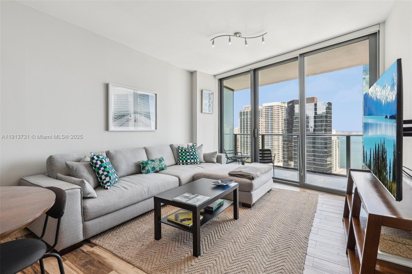 1300 S Miami Ave # 2404, Miami FL 33130 — 2