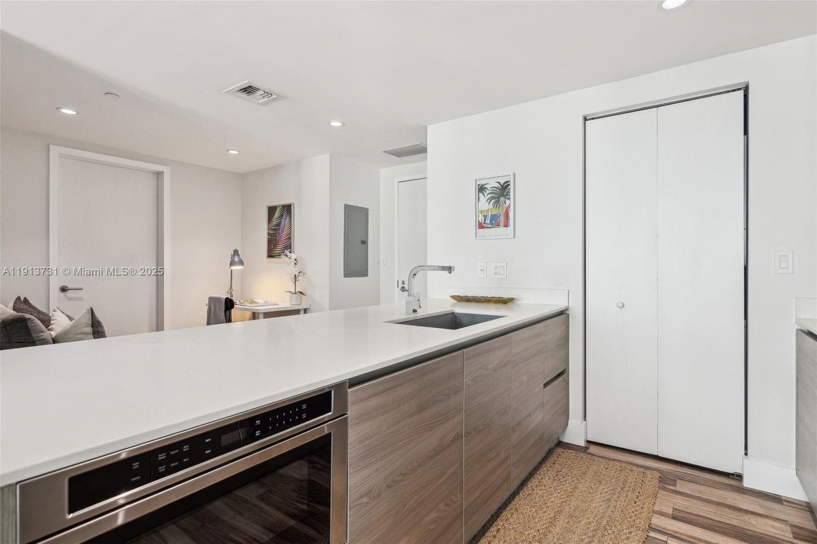 1300 S Miami Ave # 2404, Miami FL 33130 — 12