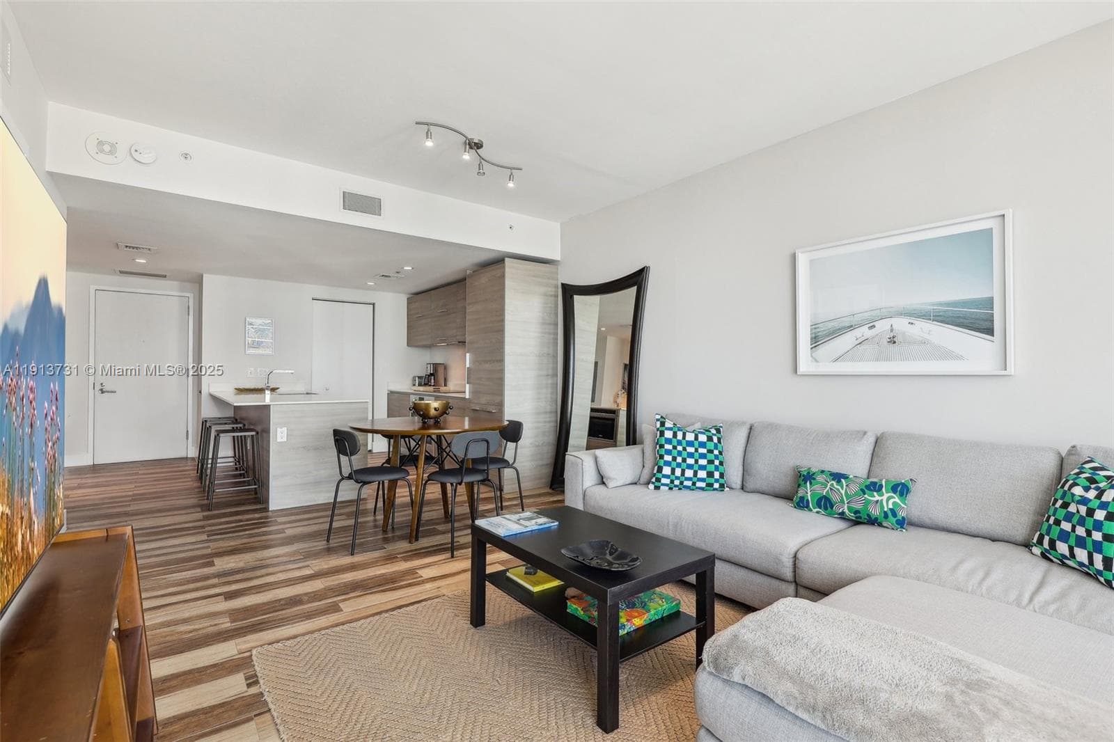 1300 S Miami Ave # 2404, Miami FL 33130 — 3