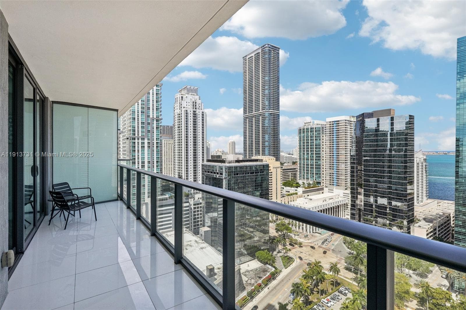 1300 S Miami Ave # 2404, Miami FL 33130 — 33