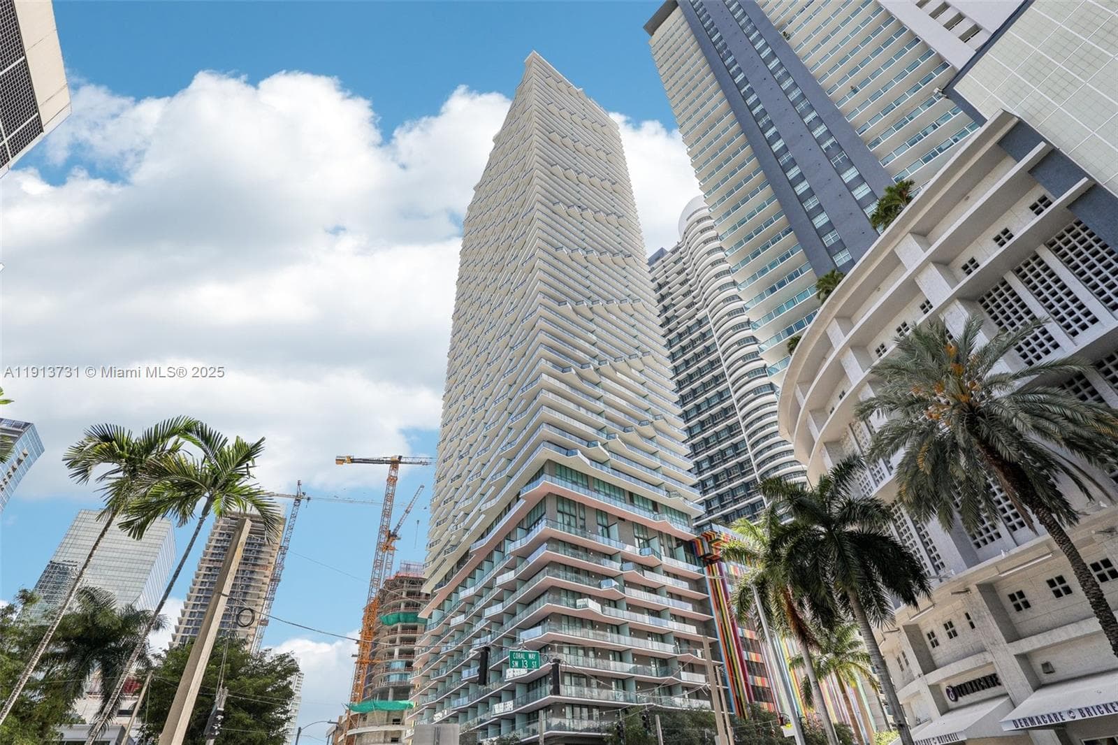 1300 S Miami Ave # 2404, Miami FL 33130 — 35