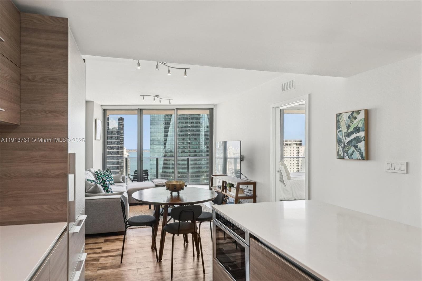 1300 S Miami Ave # 2404, Miami FL 33130 — 8