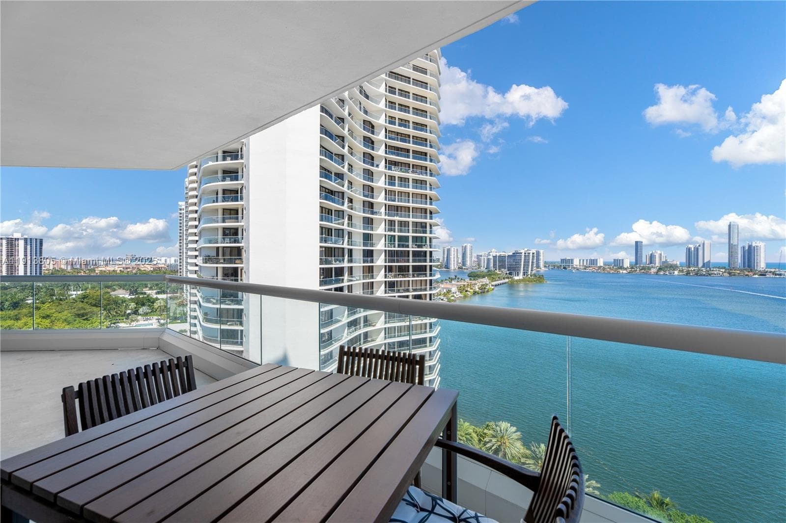 2600 Island Blvd # 1605, Aventura FL 33160 — 14
