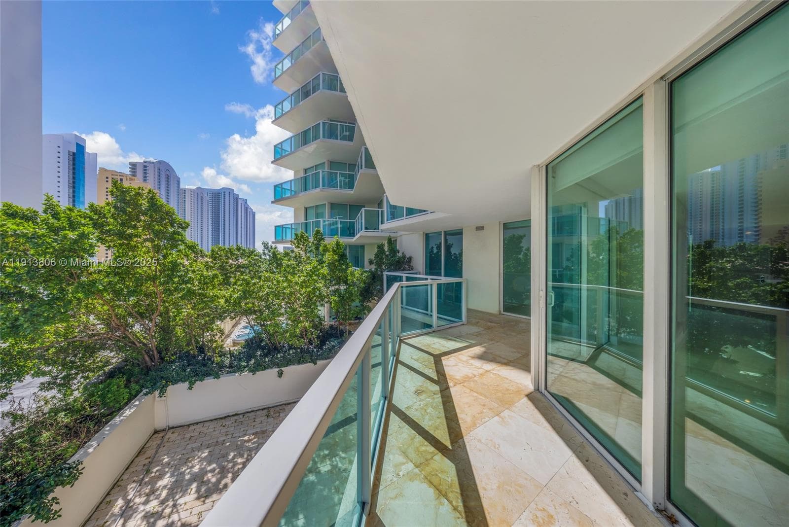 150 Sunny Isles Blvd # 601, Sunny Isles Beach FL 33160 — 33