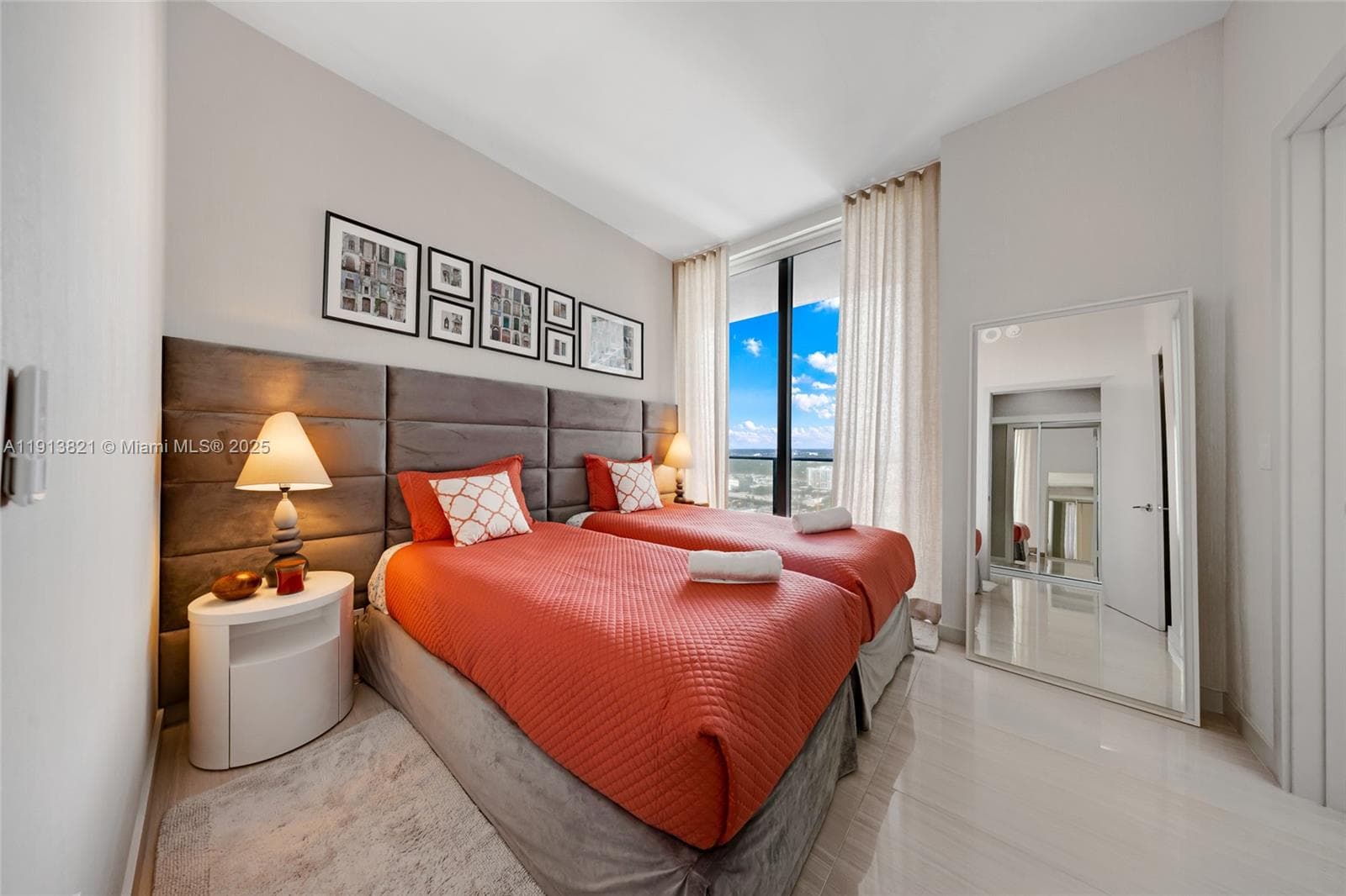 480 NE 31st St # 2807, Miami FL 33137 — 20