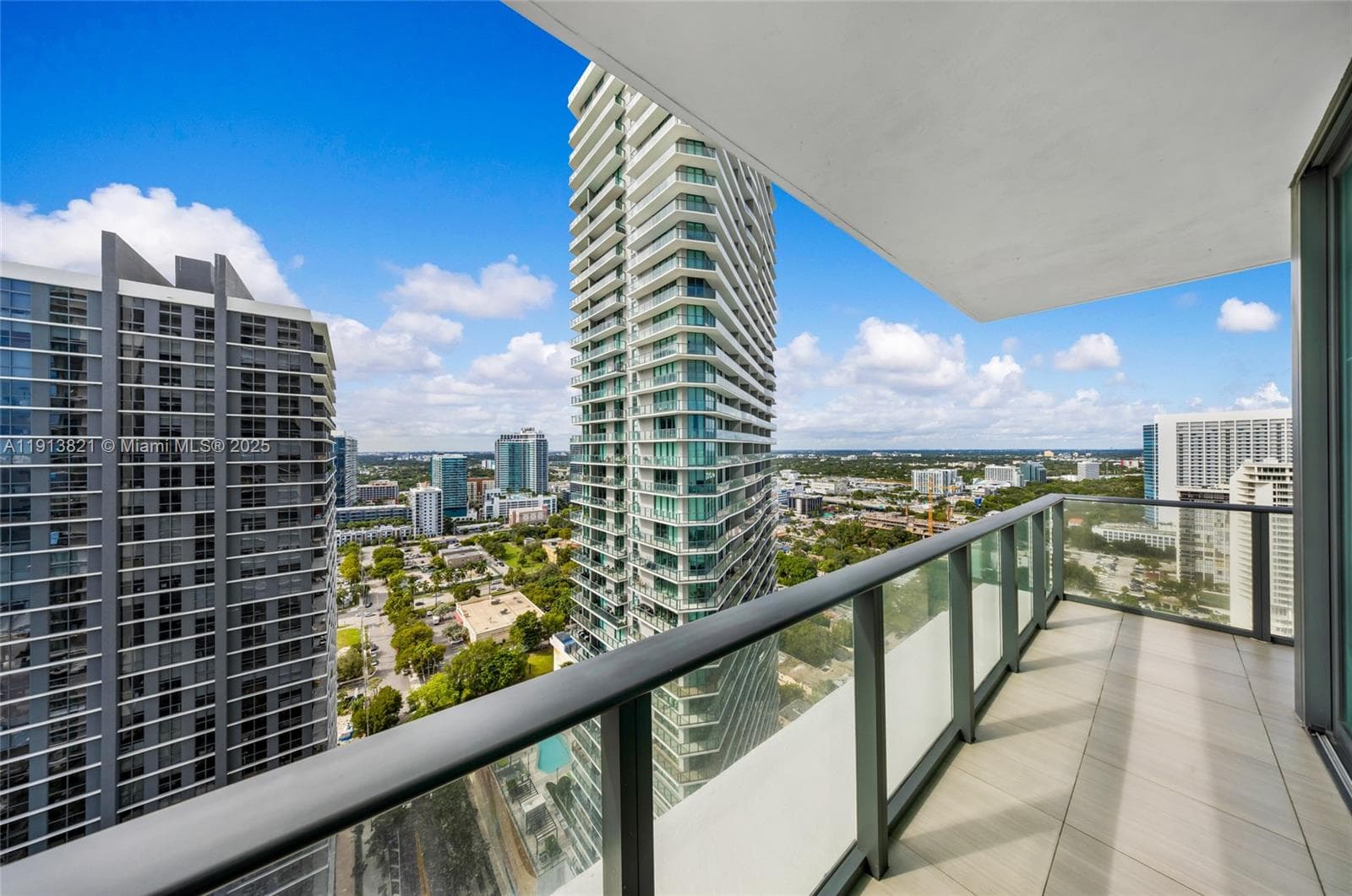 480 NE 31st St # 2807, Miami FL 33137 — 39