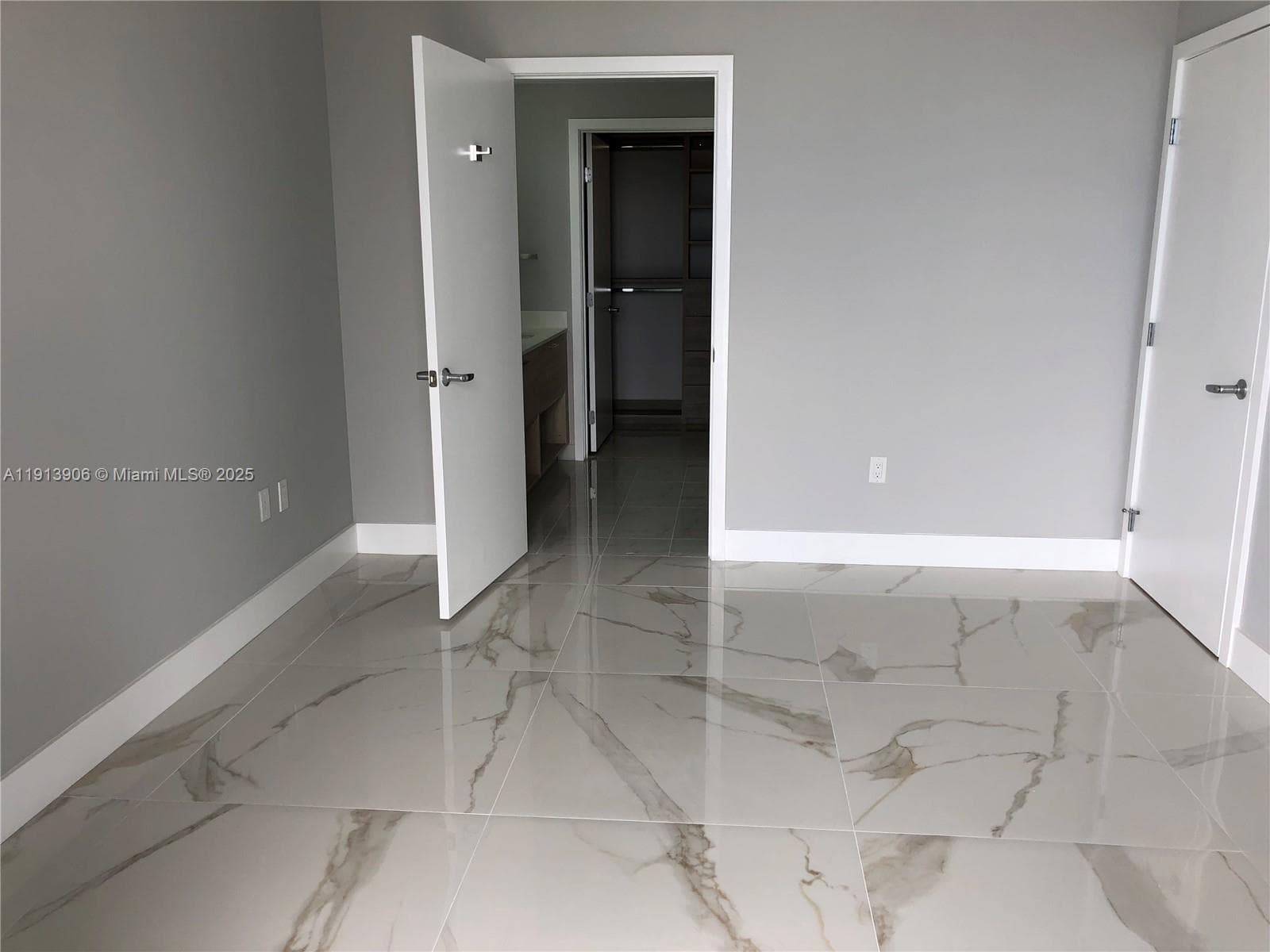 16385 Biscayne Blvd # 3003, North Miami Beach FL 33160 — 4