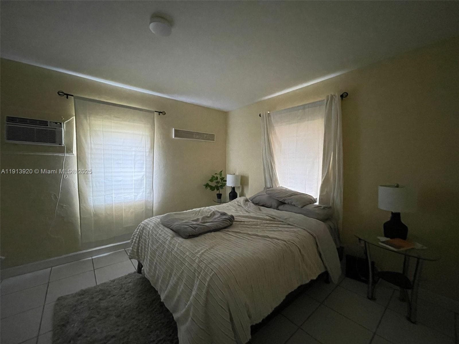 55 NW 69th St, Miami FL 33150 — 3