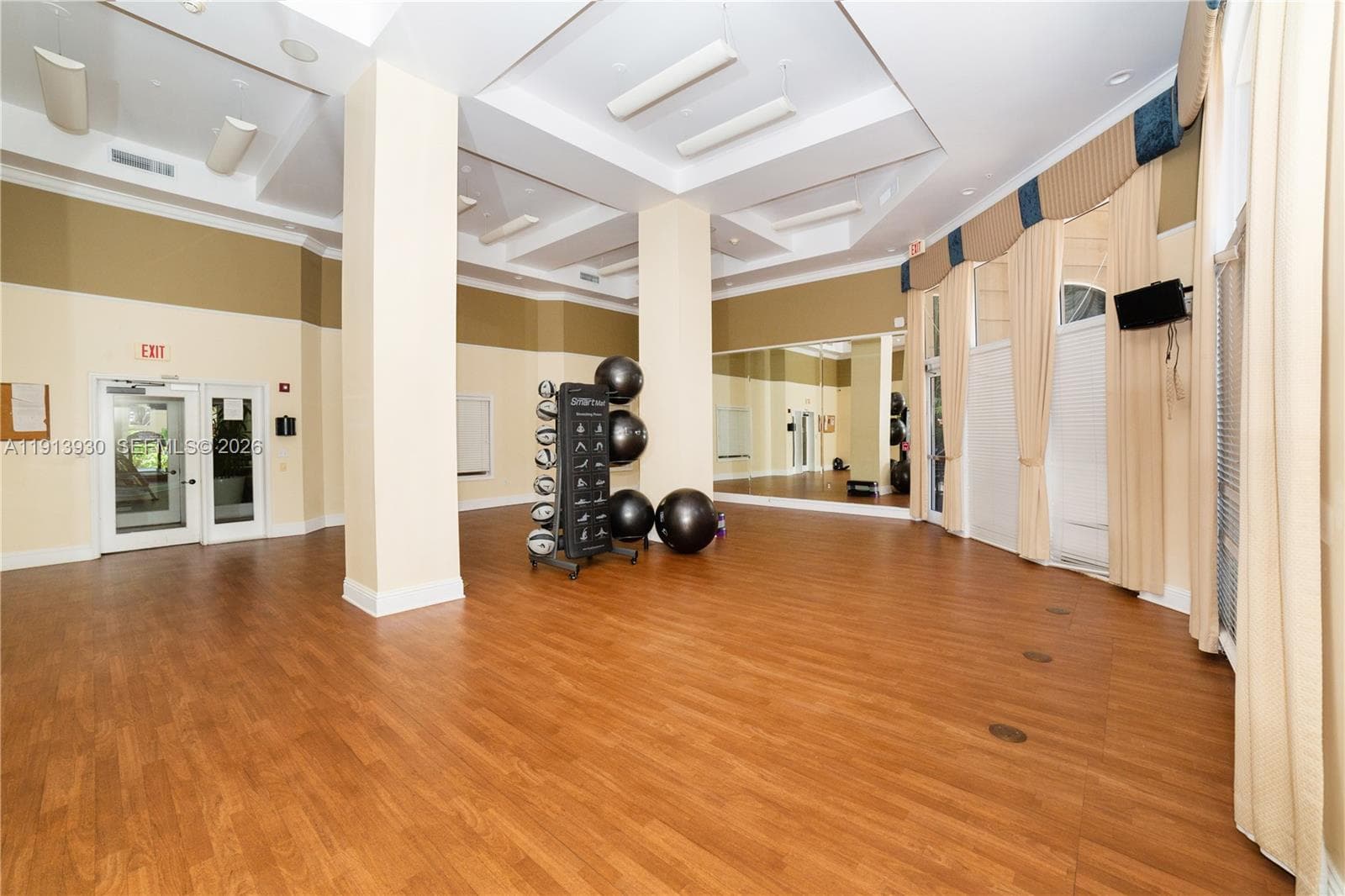 17100 N Bay Rd # 1107, Sunny Isles Beach FL 33160 — 57