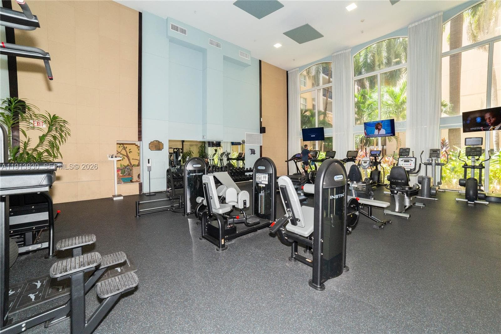 17100 N Bay Rd # 1107, Sunny Isles Beach FL 33160 — 55