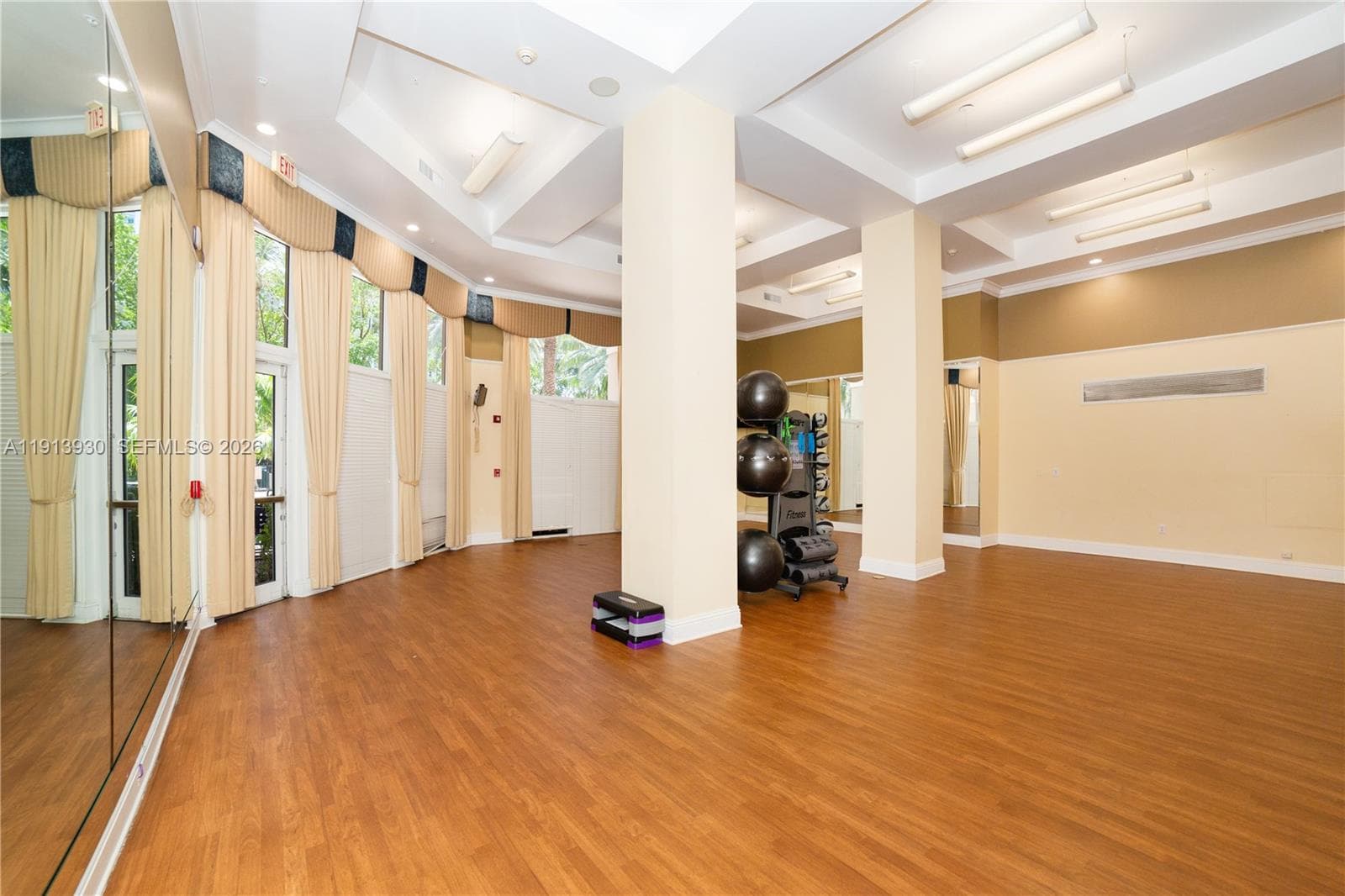 17100 N Bay Rd # 1107, Sunny Isles Beach FL 33160 — 58