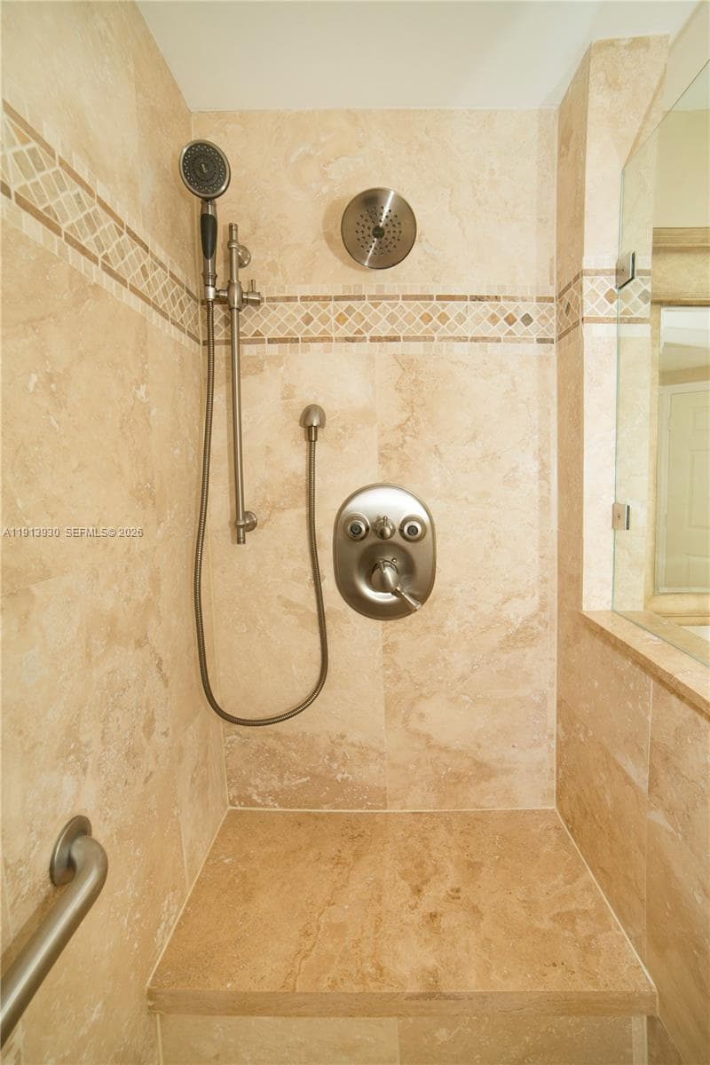 17100 N Bay Rd # 1107, Sunny Isles Beach FL 33160 — 37