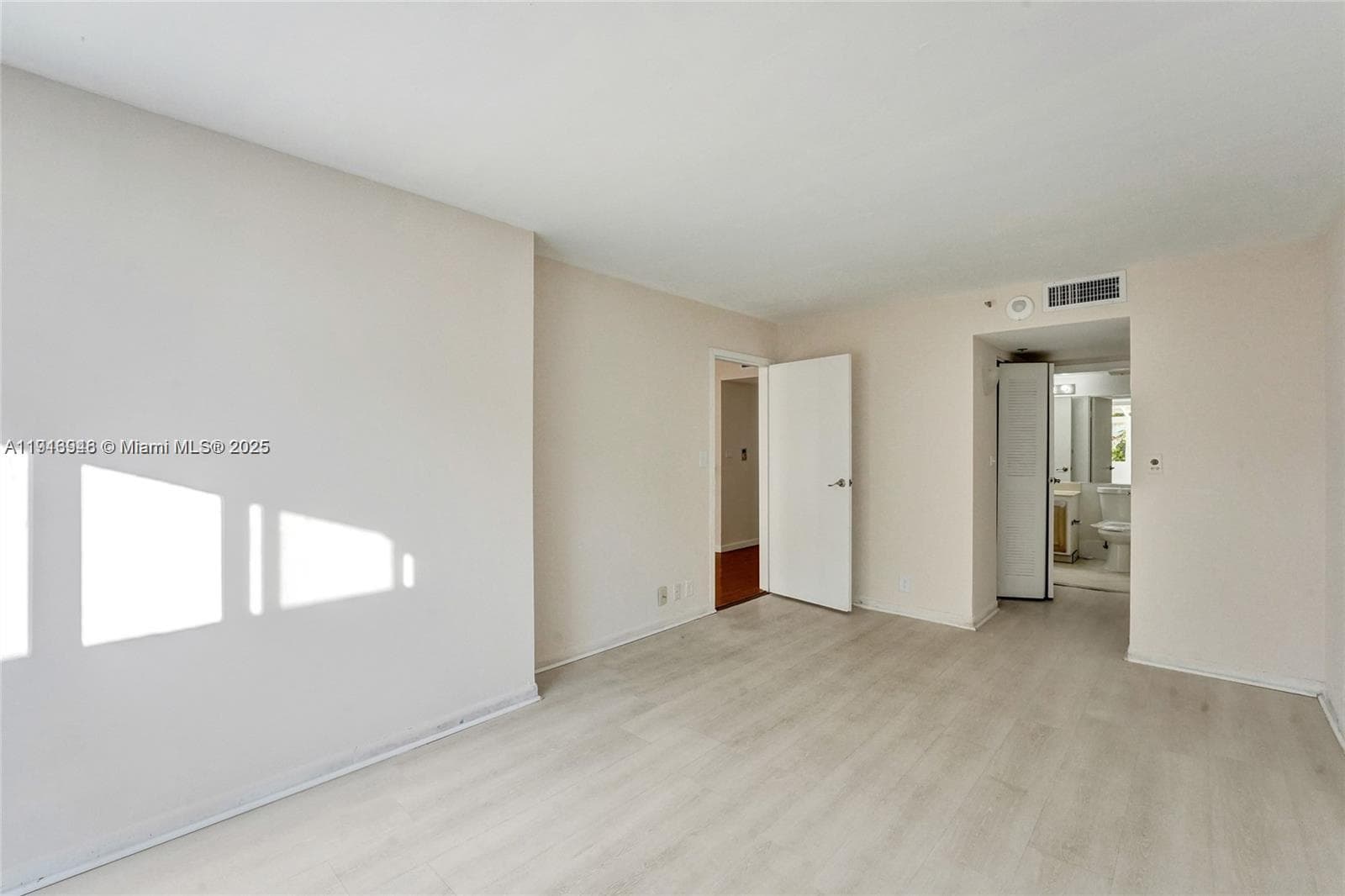 7601 E Treasure Dr # 406, North Bay Village FL 33141 — 26