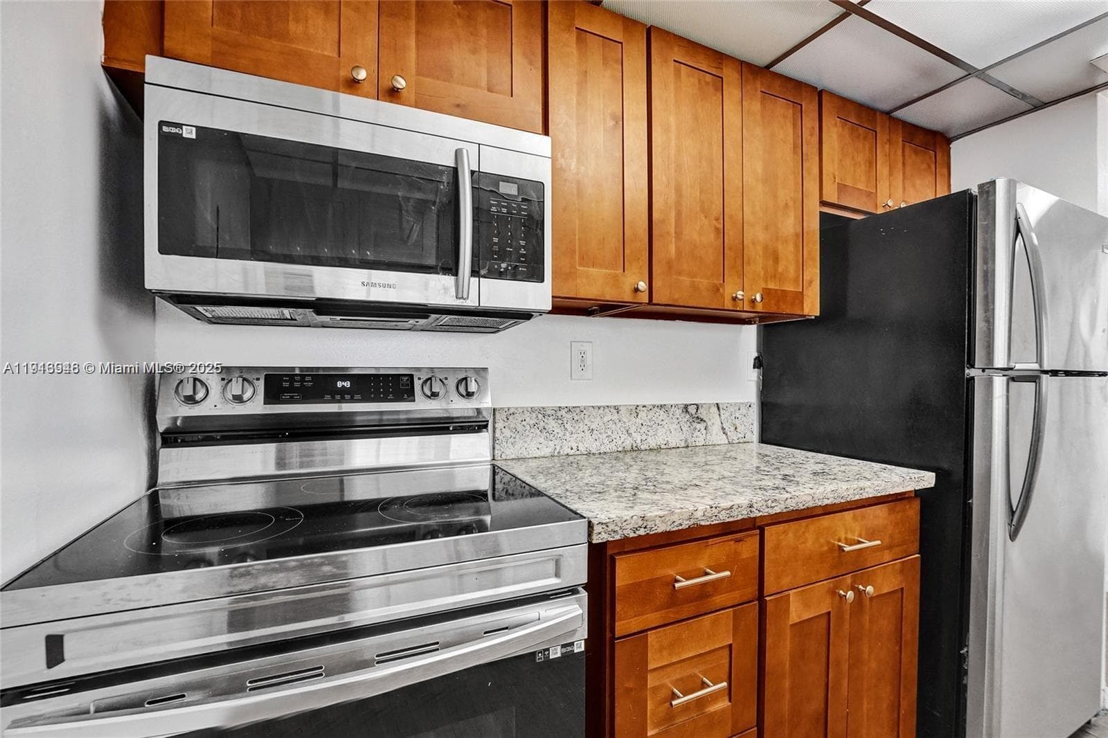 7601 E Treasure Dr # 406, North Bay Village FL 33141 — 32
