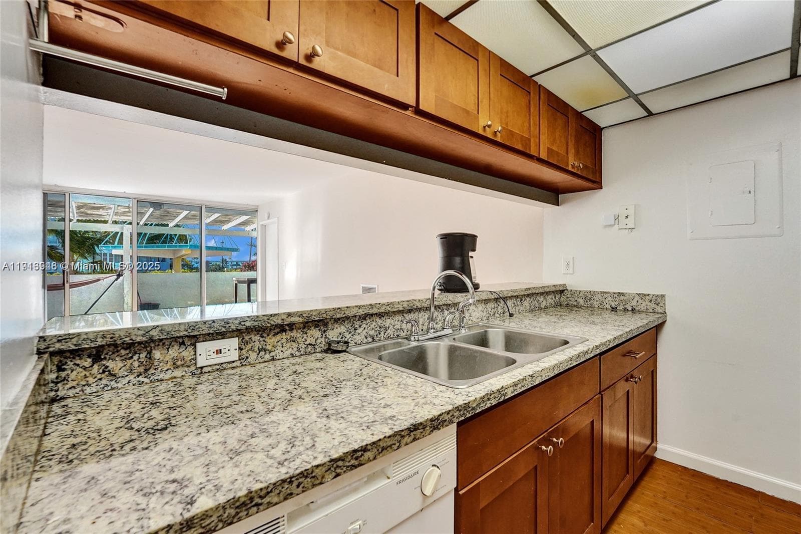 7601 E Treasure Dr # 406, North Bay Village FL 33141 — 34