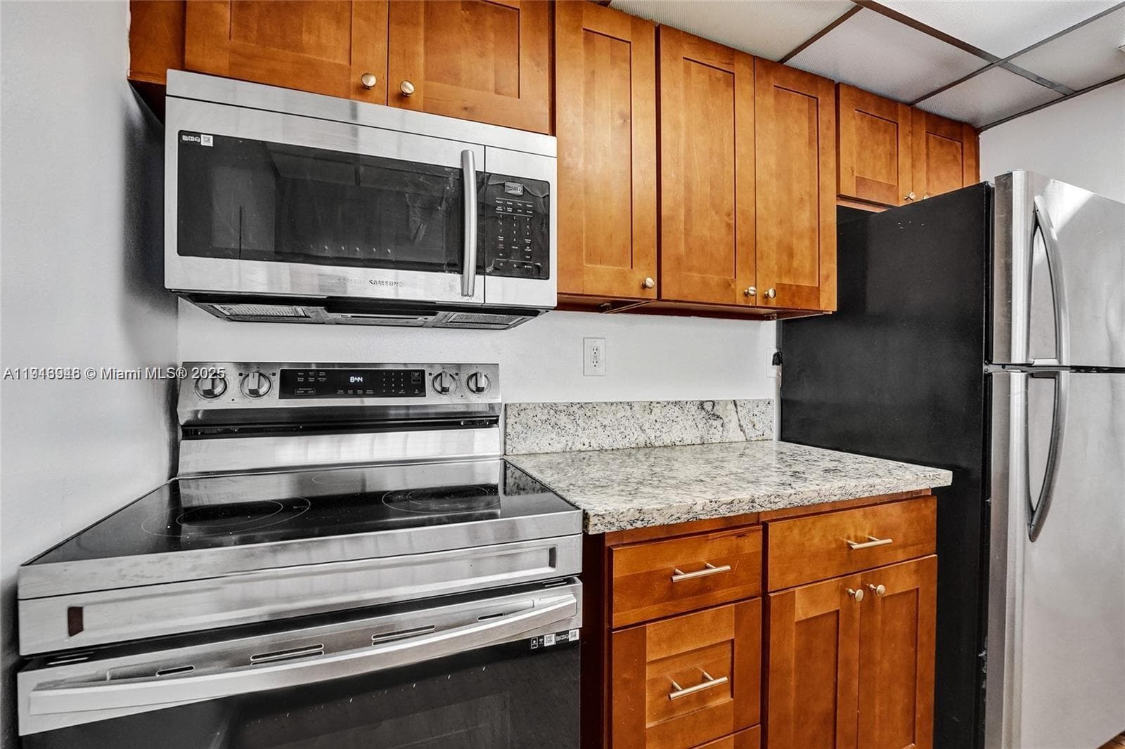 7601 E Treasure Dr # 406, North Bay Village FL 33141 — 29