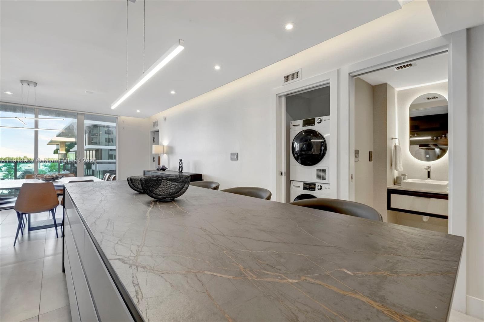 2301 Collins Ave # 634, Miami Beach FL 33139 — 34