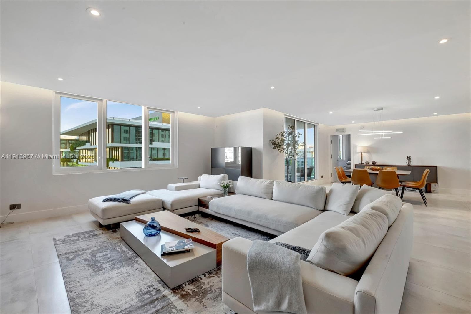 2301 Collins Ave # 634, Miami Beach FL 33139 — 41