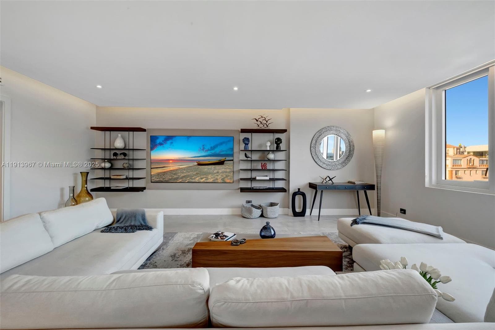 2301 Collins Ave # 634, Miami Beach FL 33139 — 40