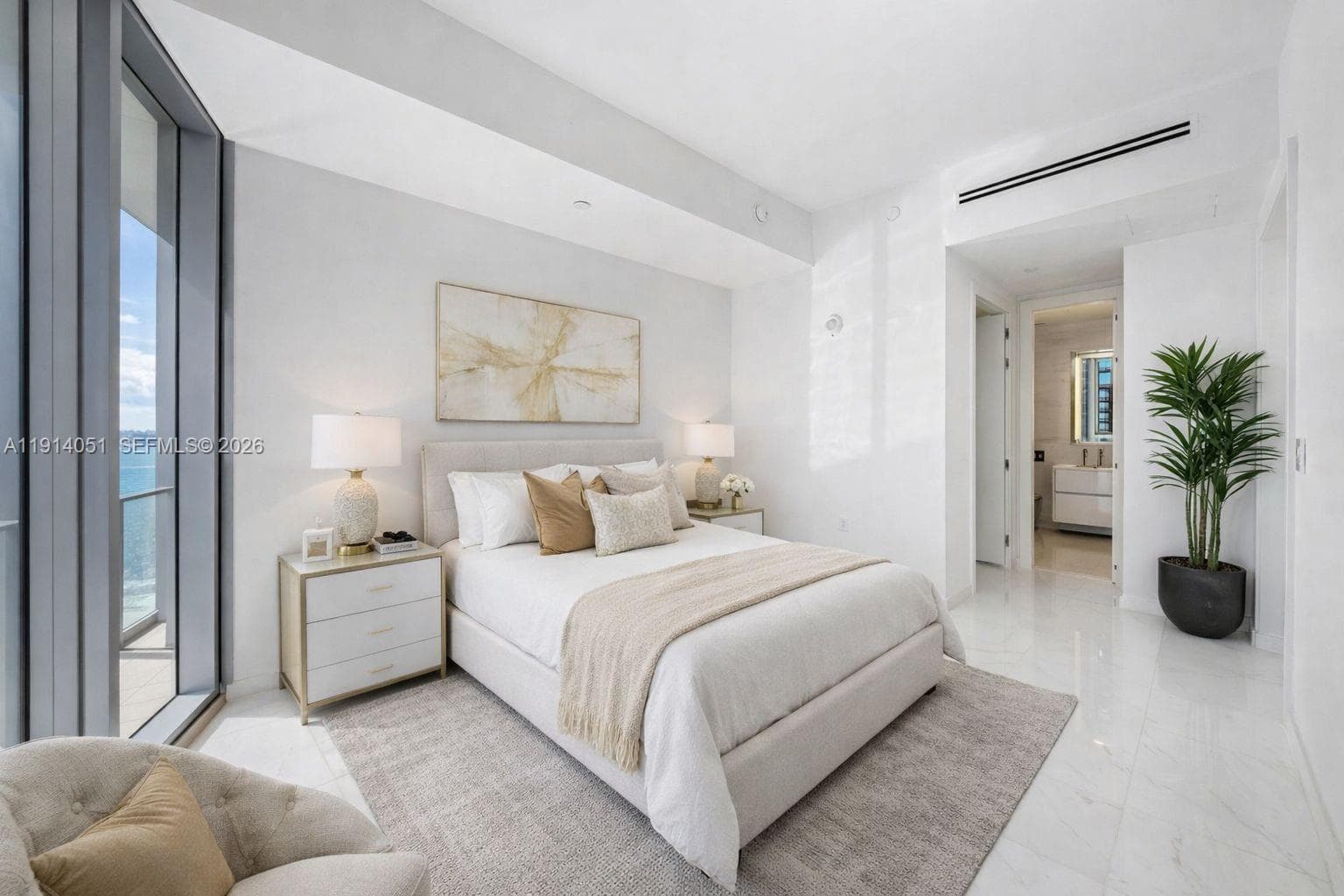300 Biscayne Boulevard Way # 3506W, Miami FL 33131 — 27