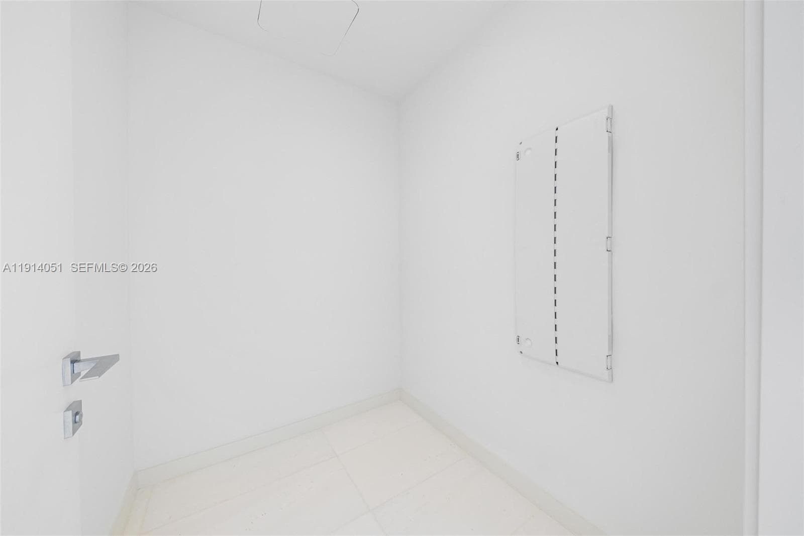 300 Biscayne Boulevard Way # 3506W, Miami FL 33131 — 47
