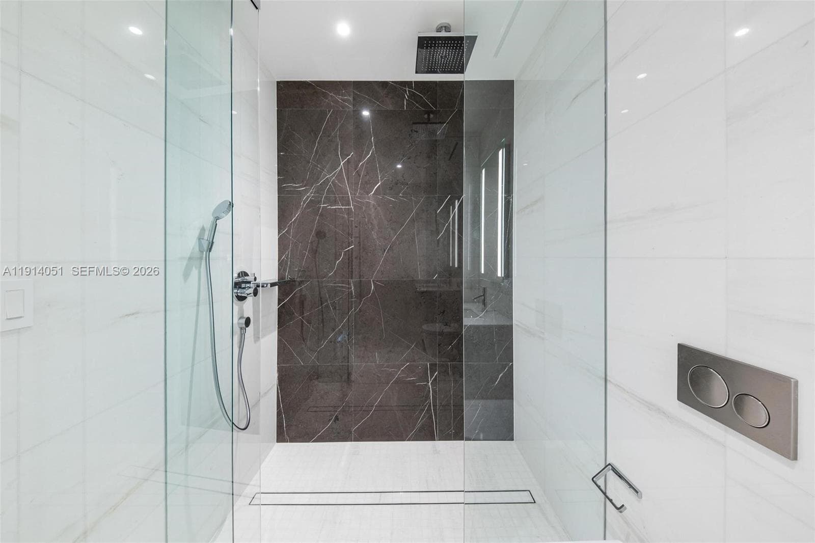 300 Biscayne Boulevard Way # 3506W, Miami FL 33131 — 32