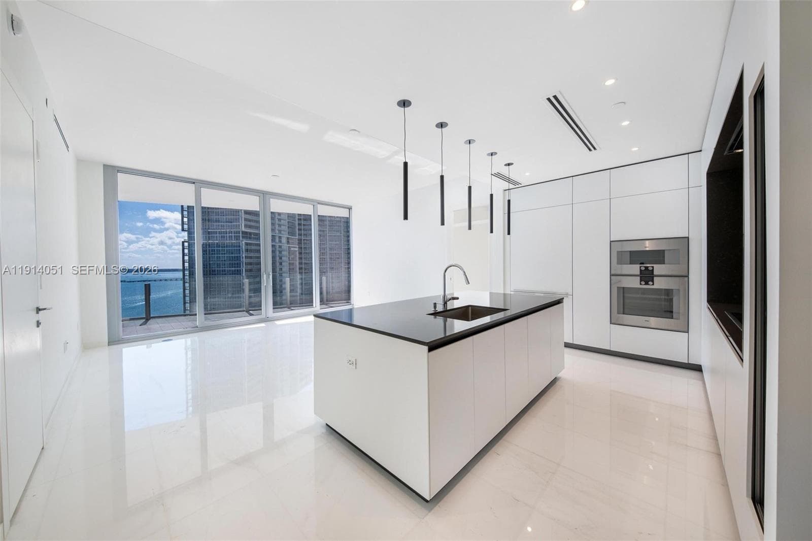 300 Biscayne Boulevard Way # 3506W, Miami FL 33131 — 41