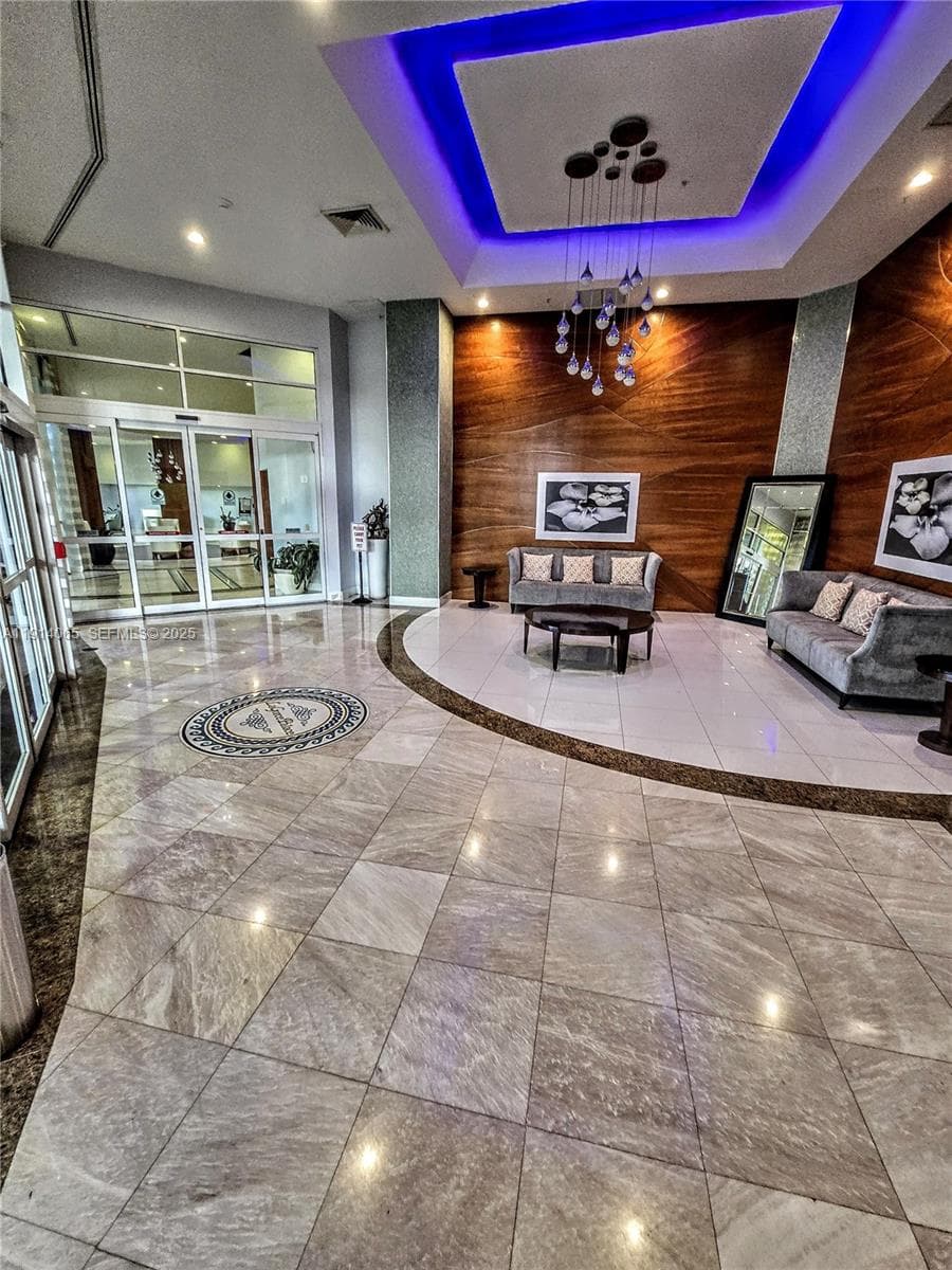 6301 Collins Ave # 901, Miami Beach FL 33141 — 29