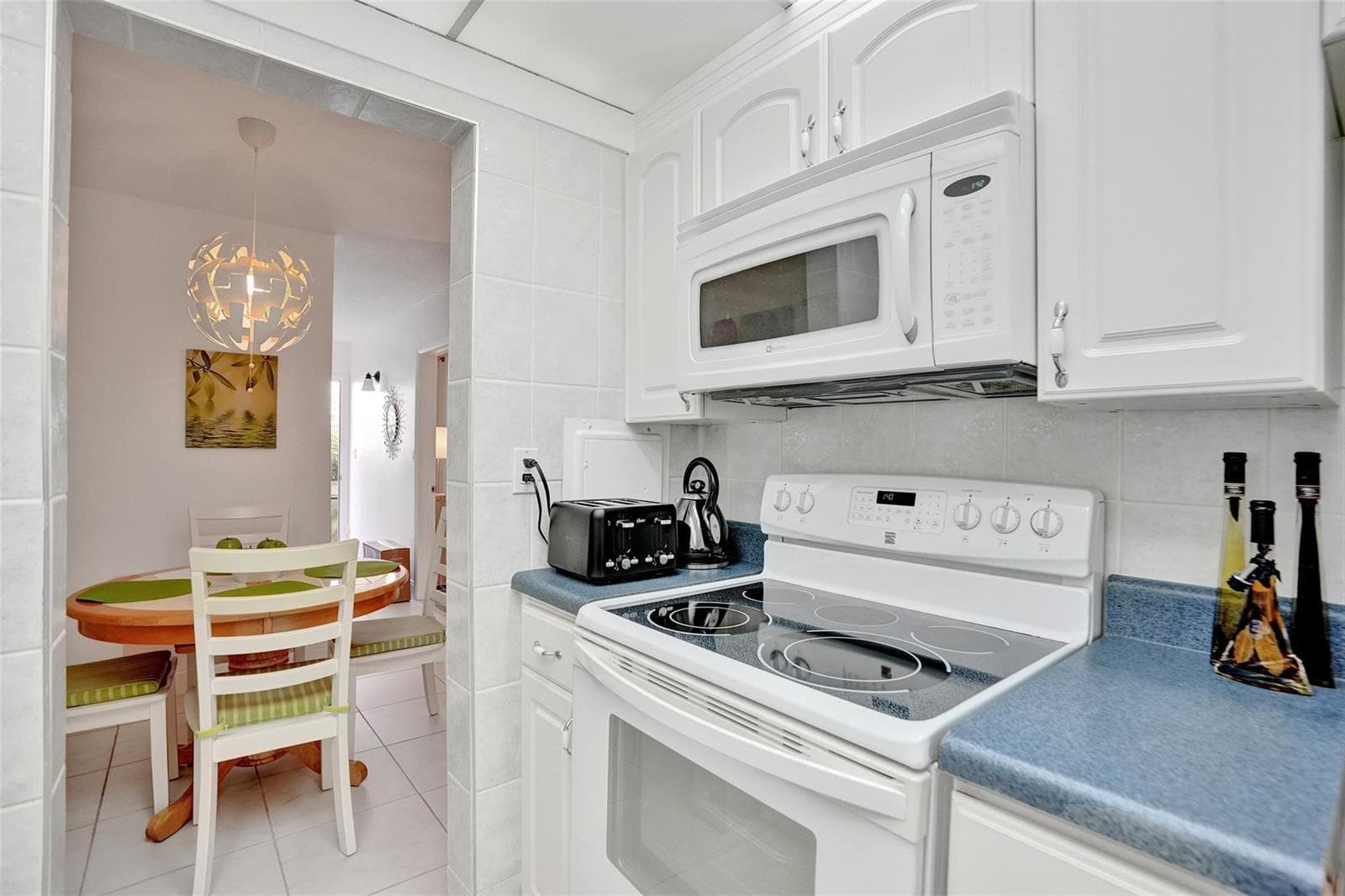 17001 NE 13th Avenue # 104, Miami FL 33162 — 7