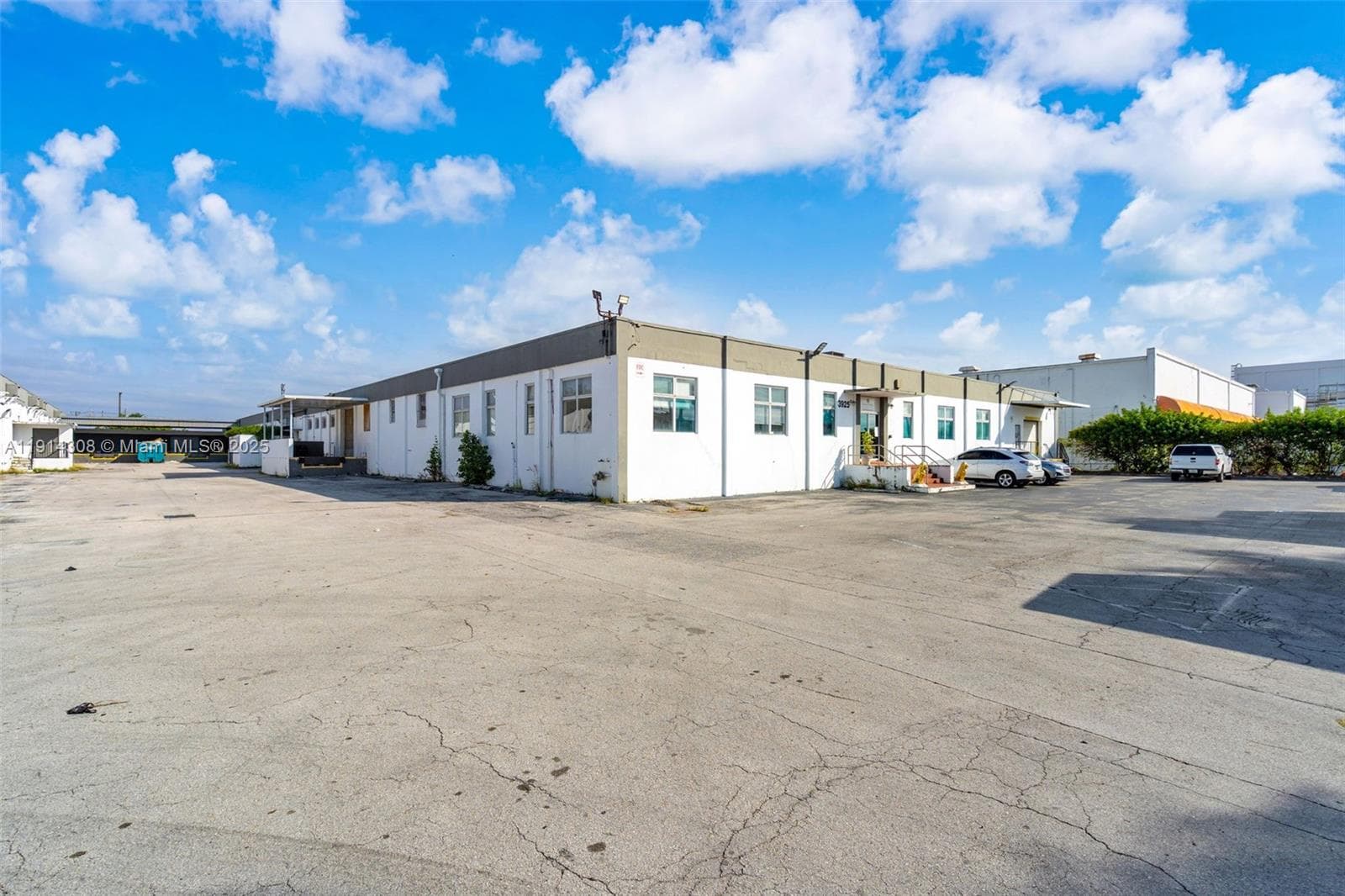 3925 E 10th ct, Hialeah FL 33013 — 4