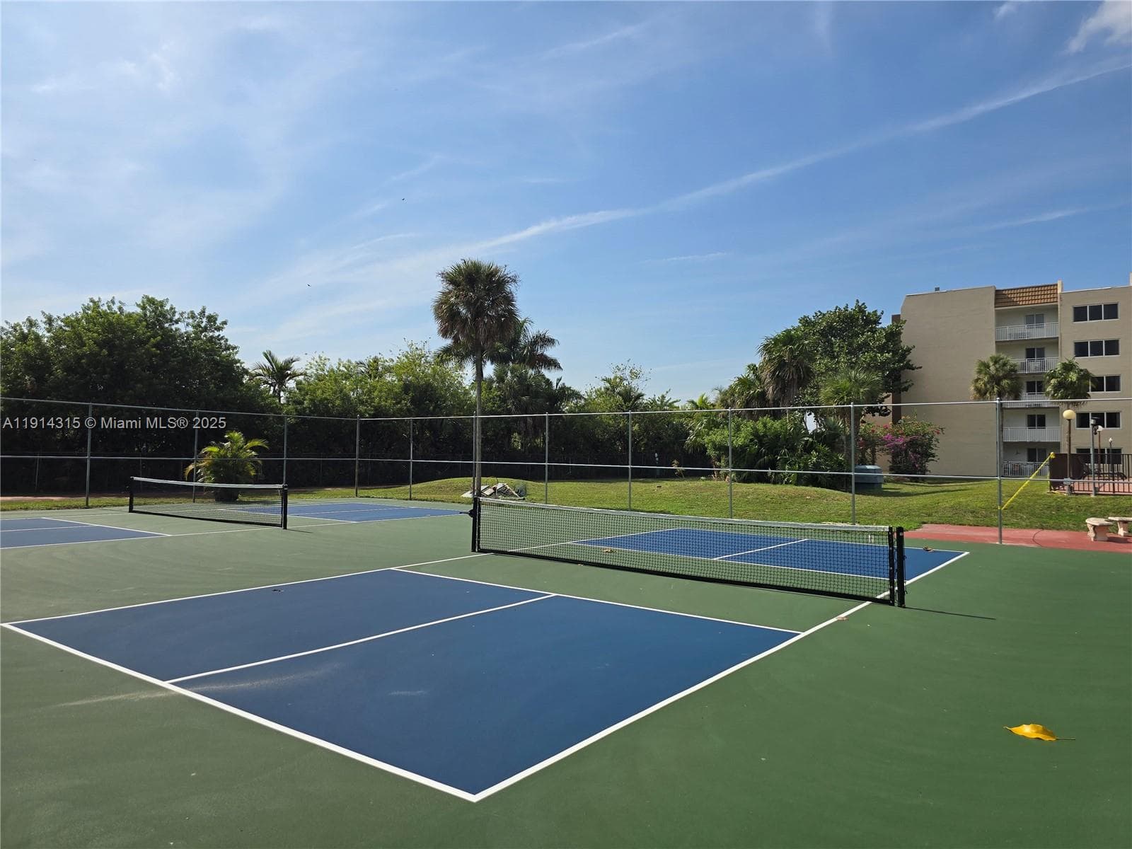 6940 Miami Gardens Dr # 319, Hialeah FL 33015 — 31